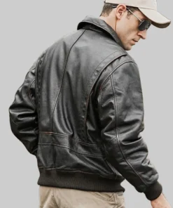 Material: Real Leather Internal Lining: Polyester Front Style: Zip Fastening Collar: Lapel Style Collar Cuffs : Rib Knitted Cuffs Pockets: Outside & Inside Pockets Color: Black